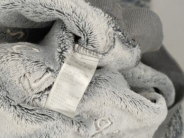 ubrania z misiem: Bluza damska
, rozmiar S — 6