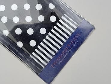 make up: Etui do telefonu, stan - Idealny — 4