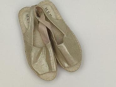 jasne sandałki: Sandały damskie, rozmiar 39 — 1