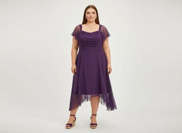 sukienka na wesele w literę a: Women`s dress, size 4XL — 1