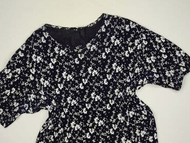 t shirty coca cola: Women`s T-shirt, size 5XL (EU 50) — 1