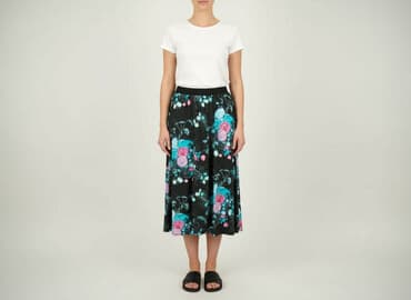 czarne spódnice plus size: Spódnica damska, rozmiar S — 5