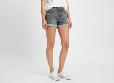 modne krótkie spodenki: H&M, Szorty damskie, rozmiar 2XS — 1