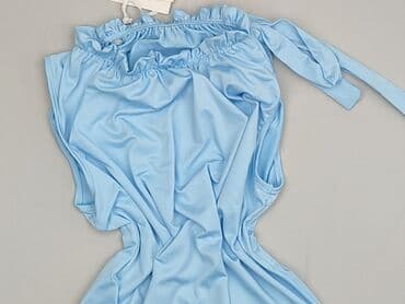 zwiewne bluzki: Bluzka damska, rozmiar S — 1