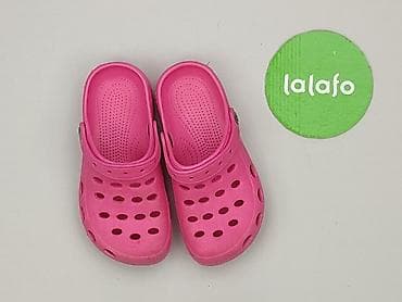 coco chanel klapki: Klapki Crocs, 28, Używany — 2