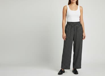 biale szerokie jeansy: Spodnie materiałowe damskie, rozmiar S — 5