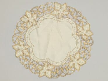 Dekoracje do domu: Serwetka 34 x 34, kolor - Beżowy, stan - Idealny — 1