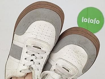 korki lat 90: Buty sportowe 33, Używany — 6