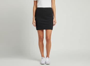 kombinezon spódnico spodnie: Yups, Women`s skirt, size M at lalafo.pl — 1 kombinezon spódnico spodnie: Yups, Women`s skirt, size M — 1