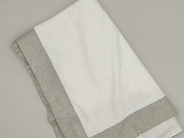 skład materiału: Obrus 215 x 135, kolor - Biały, stan - Bardzo dobry — 1