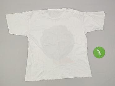 zdjecie na modelce: T-shirt damski, rozmiar One size — 3