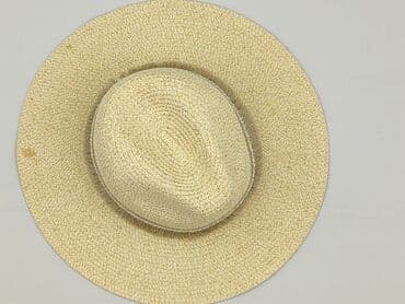 Hat, Female, condition - Very good