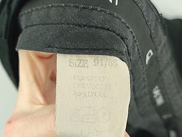 spodenki pull: Spodnie garniturowe dla mężczyzn, rozmiar L — 4