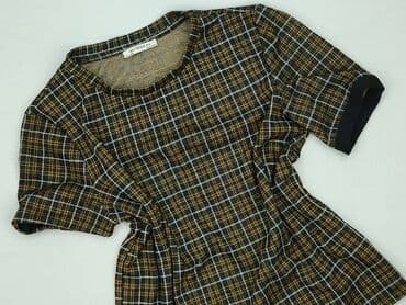 koszulka od c a: Trafaluc, T-shirt damski, rozmiar S — 1