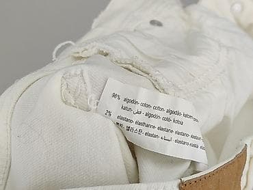 mohito biale spodenki: Bershka, Szorty damskie, rozmiar XS — 5