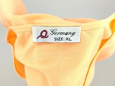 basic oversized t shirty: Women`s top, size XL — 4