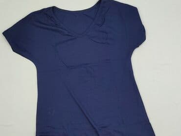 czarne t shirty damskie w serek: T-shirt damski, rozmiar S — 1