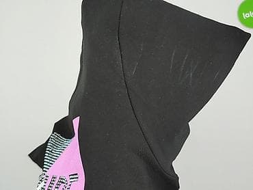 sweter czarny: Bluza damska
, rozmiar M — 6
