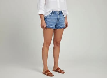 obcisłe krótkie spodenki: Denim, Shorts for women, size XL — 1
