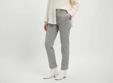 bluzki we wzory geometryczne: Spodnie materiałowe damskie, rozmiar M — 1