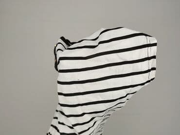 Ubrania damskie: T-shirt damski, rozmiar M — 5