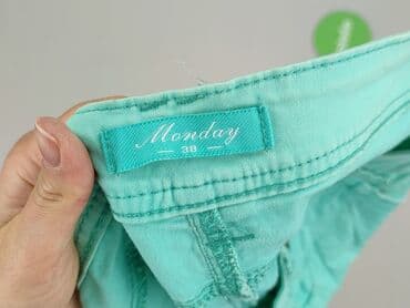Monday Haircare, Shorts for women, size M (EU 38) — 4