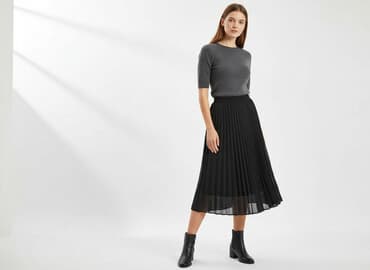 czarne spódnice tiulowe midi: Women`s skirt, size S — 1