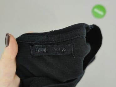 czarne koszulki damskie z nadrukiem: Футболка жіноча, розмір S — 4