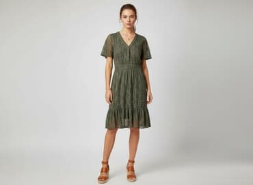 ażurowa sukienki: Women`s dress, size S — 1