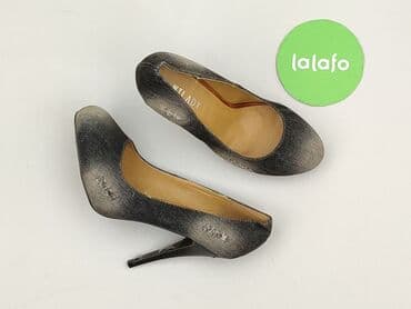 buty z hello kitty na wysokiej podeszwie: Лофери та туфлі жіночі, розмір 39 — 9