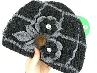 h: Cap, Female, condition - Good — 4