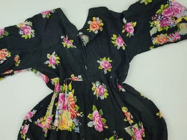 Women`s dress, size XL (EU 42)