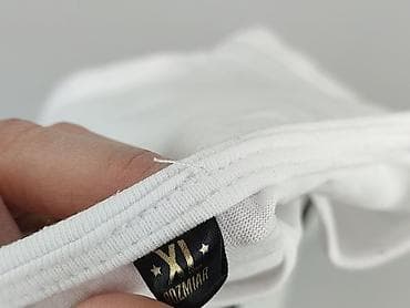 hello kitty kombinezon: T-shirt damski, rozmiar XL — 5