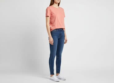 clockhouse basics t shirt: C&A, Women`s T-shirt, size S — 1