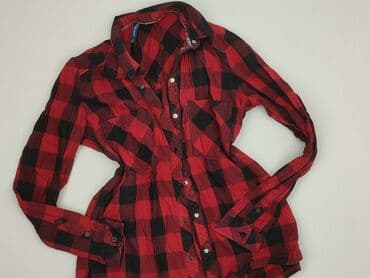 czarne t shirty basic: Bershka, Women`s shirt, size XS (EU 34) — 1