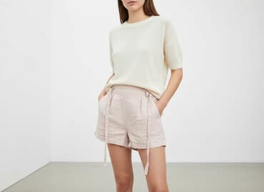 krótkie spodenki z wysokim stanem: H&M, Szorty damskie, rozmiar XS — 7