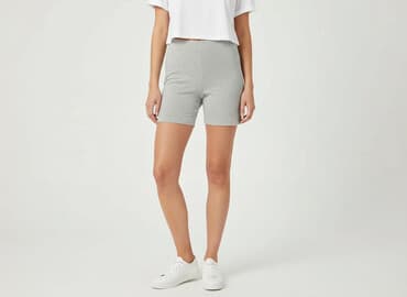 krótkie spodenki tech fleece: FB Sister, Szorty damskie, rozmiar S — 6