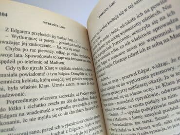 Książki: Książka, gatunek - Powieść, stan - Idealny — 3