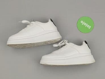 Жінкам: Кросівки жіночі, 41 на lalafo.pl — 2 Жінкам: Кросівки жіночі, 41 — 2