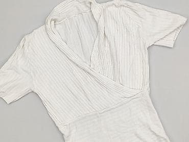 bluzki basic z dekoltem v: Bluzka damska, rozmiar S — 1