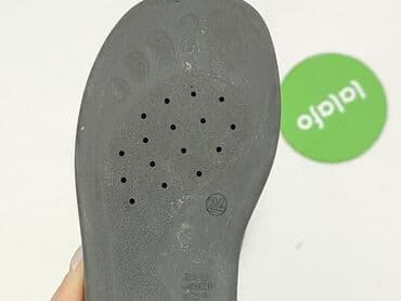 sandały i klapki: Sandałki 24, Używany — 4