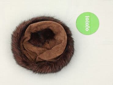 c a torby: Czapka, Damskie, stan - Idealny — 2