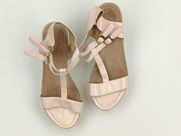 sandały koturna ccc: Sandals for women, size 37 — 1