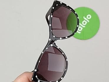 stradivarius dodatki: Okulary, Przeciwsłoneczne, Kocie oczy kształt, stan - Bardzo dobry — 5