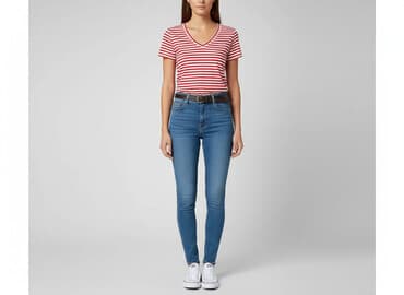 t shirt w czerwone paski: Футболка жіноча, розмір S — 1