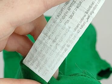 koszulka pod marynarkę damska: Stradivarius, T-shirt damski, rozmiar XS — 6