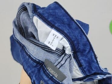 krótkie spodenki i nogi z cellulitem: Yessica, Szorty damskie, L — 4