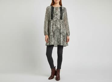 sukienki z piórami czarna: Women`s dress, size S — 1