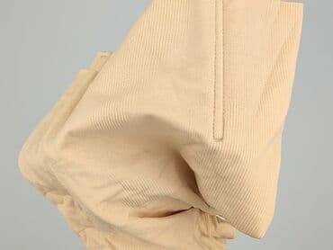 ubrania tuszujące brzuch: Shorts for women, size S — 5