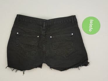 czarne krótkie spodenki z dziurami: Szorty damskie, rozmiar S — 3